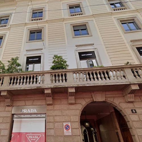 Milano, Kering acquisisce l'iconico palazzo in Via Monte Napoleone, 8 
