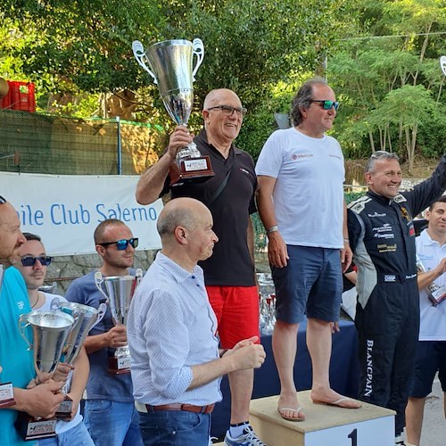 Mini Slalom di Tramonti: vince il pilota Luigi Vinaccia di Massa Lubrense 