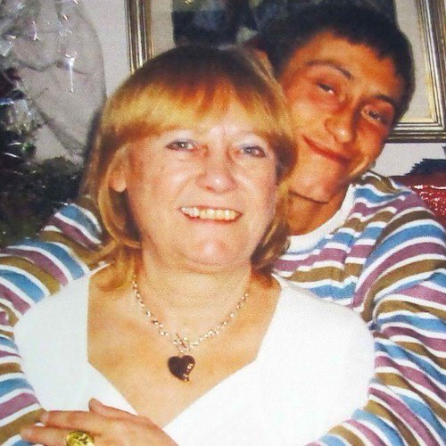 È morta la mamma di Stefano Cucchi, Rita Calore «si è arresa per riabbracciare il figlio mai perduto»