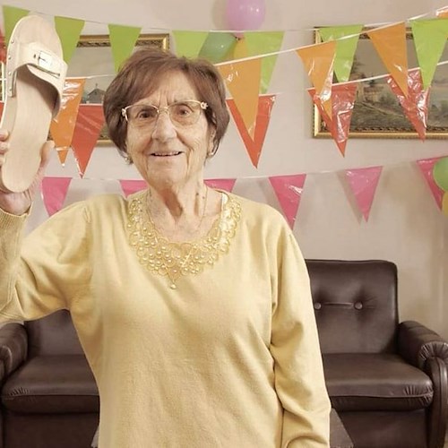 È morta Nonna Rosetta di "Casa Surace", la nonnina più famosa del web aveva 89 anni