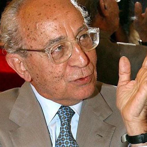 È morto all'età di 98 anni Virginio Rognoni, tra i politici più influenti del secondo dopoguerra 