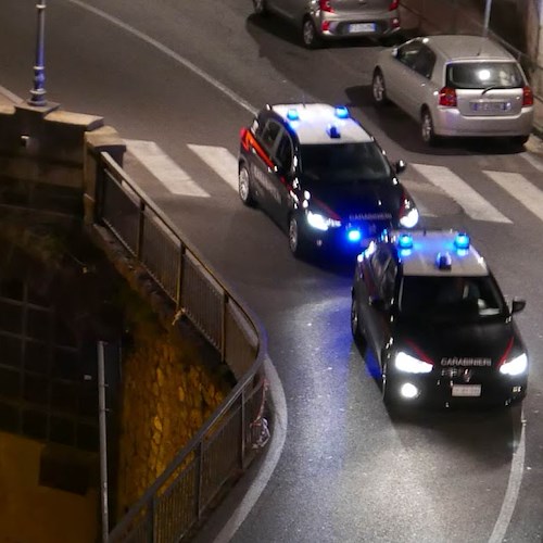 Movida violenta ad Amalfi: scoppia rissa tra giovani, uno resta ferito e viene trasportato in ospedale 