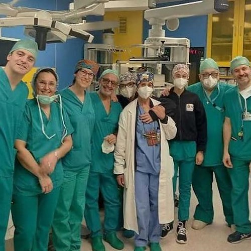 Napoli, equipe del Policlinico di Bari ricostruisce mandibola a bambina di 10 anni con tumore raro