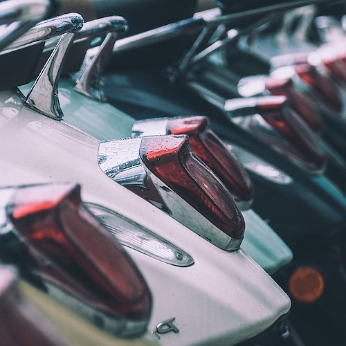 Scooter parcheggiati<br />&copy; Foto di alba1970 da Pixabay
