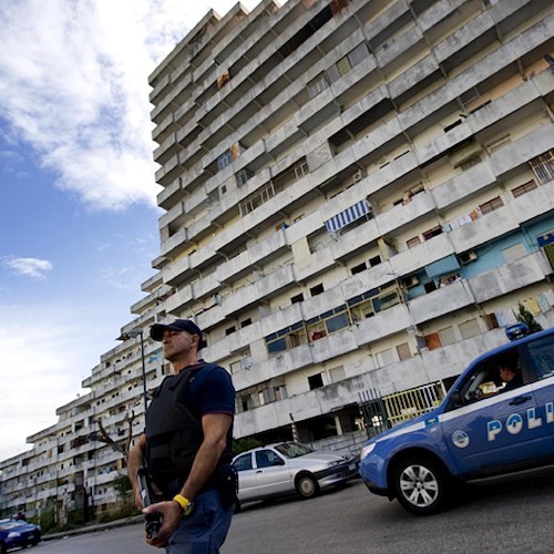 Napoli, smantellata la piazza di spaccio dei Sette Palazzi a Scampia: otto indagati<br />&copy; Polizia di Stato