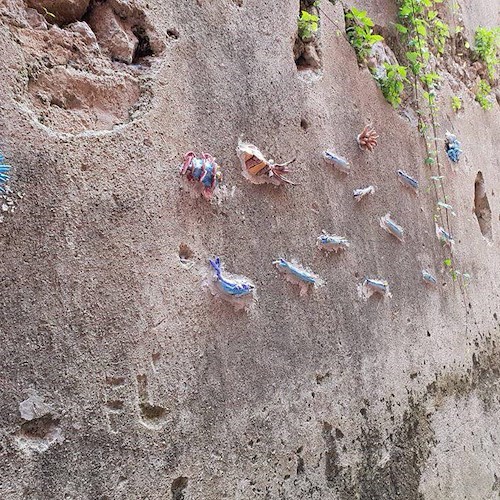 “NaturArte”: Praiano museo a cielo aperto grazie agli artisti della ceramica