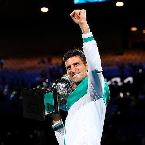 Novak Djokovic interviene dai suoi profili social: «Grazie per essere stati con me e avermi incoraggiato a rimanere forte.»