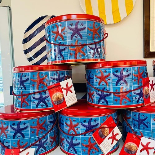 NOVITÀ 2022: LA LIMITED EDITION PASSIONE NAPOLETANA E IL PANETTONE INTENSO FONDENTE