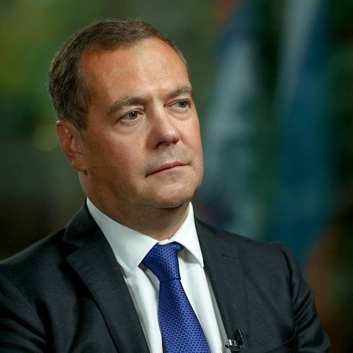 «Odio chi è contro la Russia, farò di tutto per farli sparire», la minaccia dell'ex presidente Medvedev