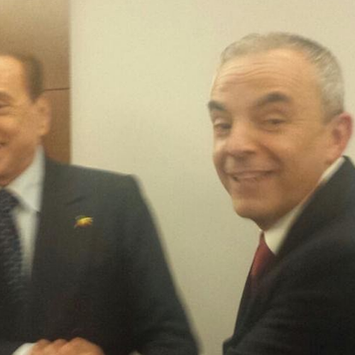 Offese social a Silvio Berlusconi: il sindaco di Pontecorvo denuncia un cittadino