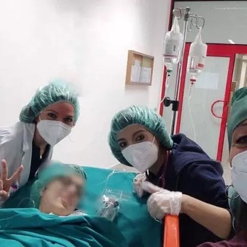 Paralizzata e in coma, 23enne partorisce al Policlinico di Bari: lei e il piccolo stanno bene 