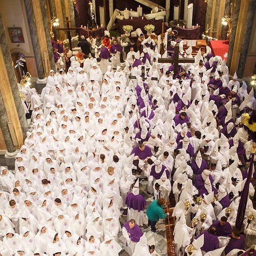 Pasqua, a Vico Equense le processioni si faranno. Comune al lavoro per evitare "assembramenti pericolosi"