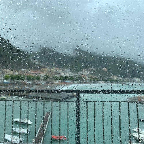 Perturbazione temporalesca da Nord a Sud, allerta meteo gialla anche in Costiera Amalfitana