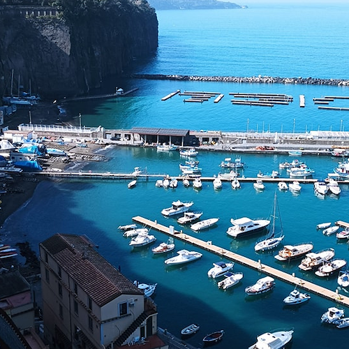 Piano di Sorrento, Comune «sconsiglia» balneazione a Marina di Cassano per Enterococchi intestinali