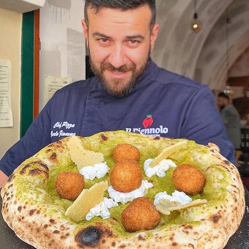 “Pizza e Cantina” ad Amalfi Carlo Fiamma porta la sua pizza
