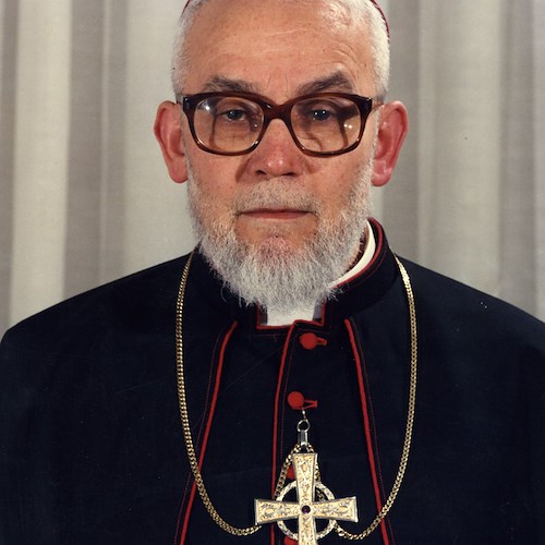 Pompei, l'ex vescovo Monsignor Toppi diventa venerabile: si va verso la beatificazione 