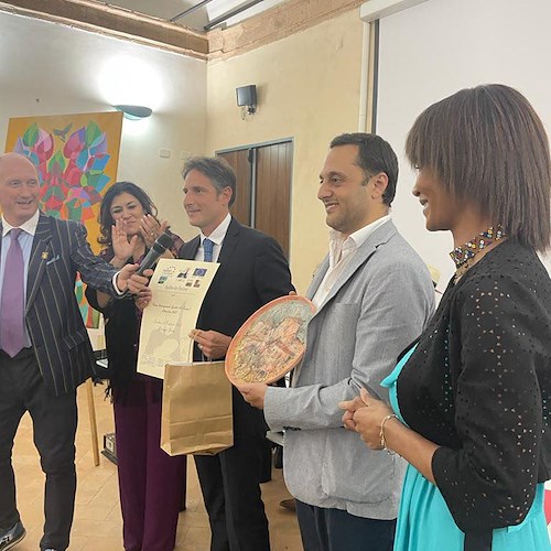 Positano, al sindaco Giuseppe Guida il “Premio Internazionale Spoleto Art Festival Letteratura 2022”