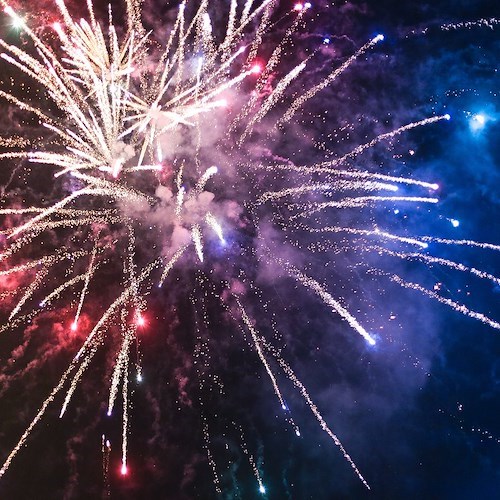 Positano, dopo due anni di assenza torna il Capodanno nella piazza della Spiaggia Grande