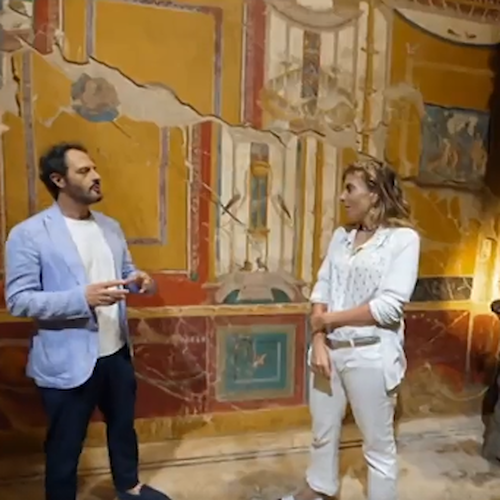 Positano e la sua Villa Romana protagonisti di “Bell’Italia in Viaggio”, il programma di La7 condotto da Fabio Troiano / VIDEO