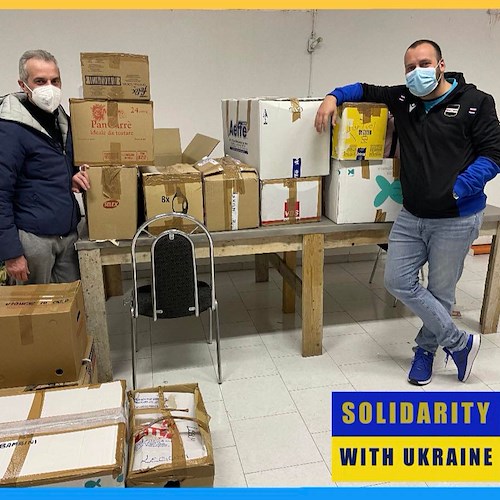 Positano in aiuto dell'Ucraina: consegnato altro carico al centro di raccolta di Sant'Agnello 