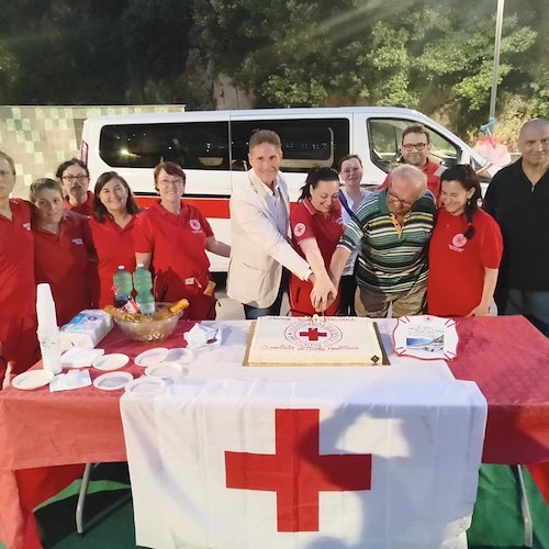 Positano, inaugurato il nuovo mezzo per il trasporto dei disabili 