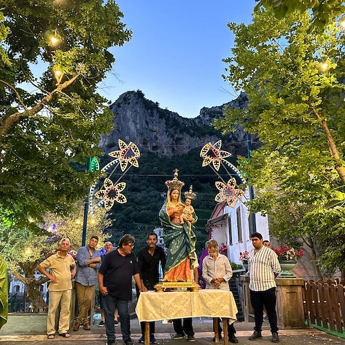 Positano, "Se ne tras 'a Maronn": si concludono i festeggiamenti in onore di Santa Maria delle Grazie a Montepertuso /foto gallery