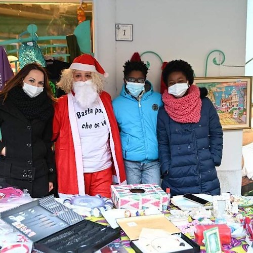 Positano, si conclude "Luci per l'Africa": ricavato ai bambini dell'orfanotrofio Saint Gerard 