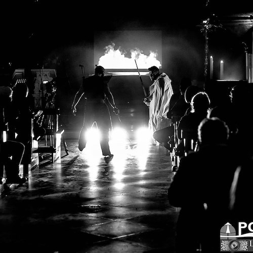 Positano: successo per lo spettacolo “Posa Posa”. Prossimo appuntamento con “Alma e Miluna” /FOTO