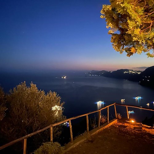 Praiano, 9 settembre si conclude "I Suoni degli Dei – Notti di Luna piena" con un concerto davanti al Convento di San Domenico