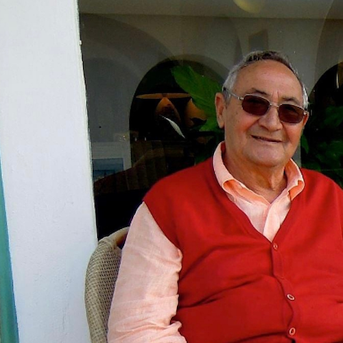 Praiano dice addio a Michele Irace, si è spento a 91 anni il patron dell'hotel "Le Fioriere"