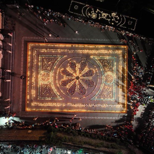 Praiano, Luminaria di San Domenico: l'edizione 2023 giunge al momento culminante 
