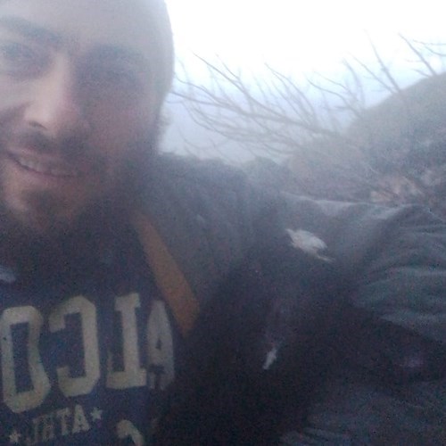 Praiano, si imbattono in capretto appena nato in difficoltà mentre fanno trekking: salvataggio sul Sentiero degli Dei