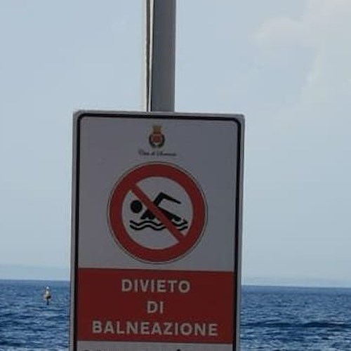 Prelievi ARPAC sfavorevoli a Sorrento: divieto di balneazione a Marina Grande 