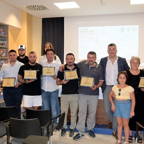Premio Fior di Latte di Agerola assegnato a tutti i caseifici locali <br />&copy; Comune di Agerola