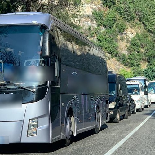 Pubblichiamo in esclusiva le due Ordinanze del TAR di Salerno che confermano le limitazioni per bus sulla Strada Statale Amalfitana