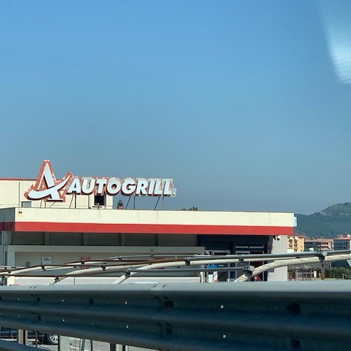 Rapina all'autogrill sull'A3 "Salerno-Napoli": responsabile arrestato in flagranza