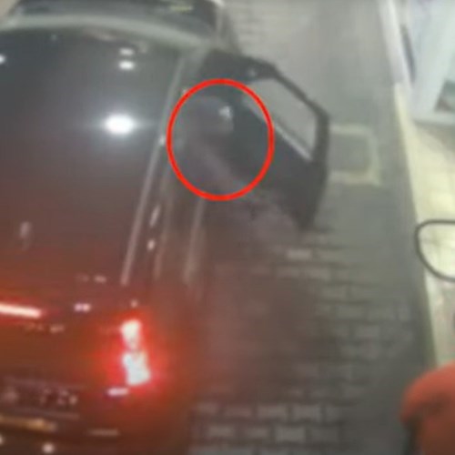 Rapine seriali con armi e maschere da film, 10mila euro in un mese: due arresti a Napoli