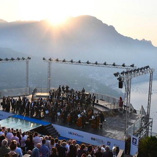 Ravello Festival, 11 agosto torna il suggestivo Concerto all'Alba sul Belvedere di Villa Rufolo