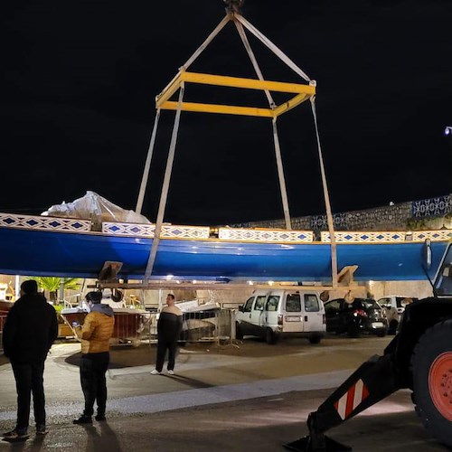 Regata Storica: il galeone azzurro di Amalfi è partito alla volta di Genova / FOTO