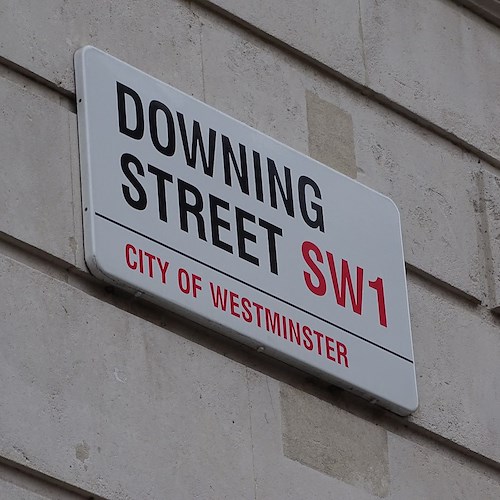 Regno Unito, Boris Johnson lavora al suo ritorno a Downing Street