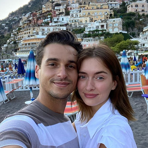 Rianne Meijer e la proposta di matrimonio fake a Positano, è virale il post dell'influencer più 'sincera' di Instagram