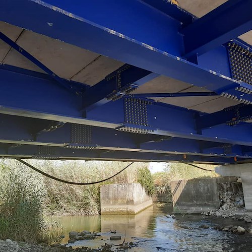 Riaperto il Ponte sul torrente ASA a Pontecagnano, Strianese: «Salvata la stagione balneare»