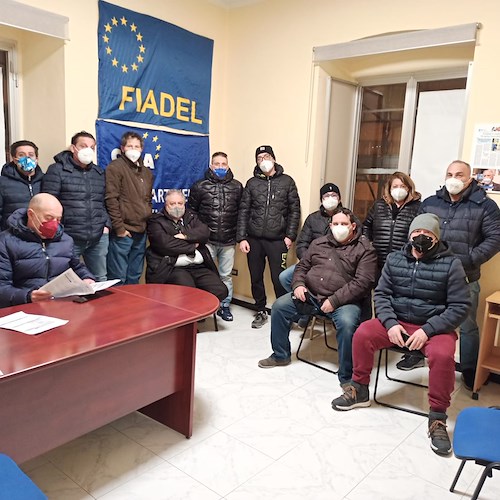 Ricollocazione lavoratori “La Fabbrica”, Fiadel e Uil Salerno chiedono incontro a Comune e società: «Da mesi senza stipendio»