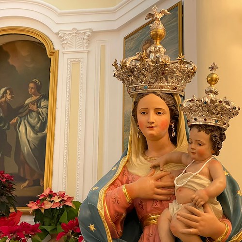 Riposizione della sacra statua della Madonna delle Grazie a Montepertuso /Foto Video