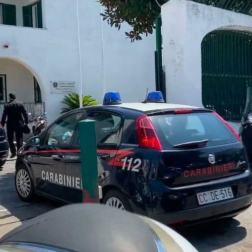 Carabinieri ad Ischia<br />&copy; Carabinieri Napoli