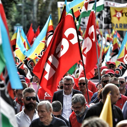 Roma, manifestazione Cgil per i diritti: "Siamo 200mila"