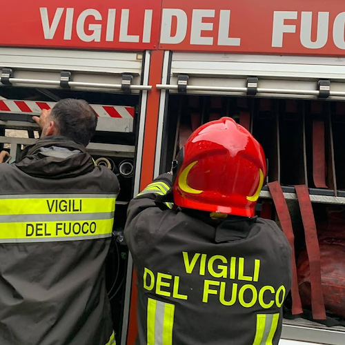 Roma, Matteo Iacobacci salva 30 bambini da incendio: una settima prima era stato bocciato al concorso da vigile del fuoco 