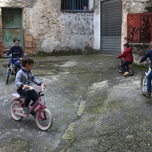Rubano bici e monopattino a bambino di 5 anni: accade a Positano
