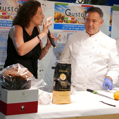 Sal De Riso incanta tutti con il cooking show a “Gusto Italia in tour”: «Il mio sogno l’ho realizzato con lo studio»