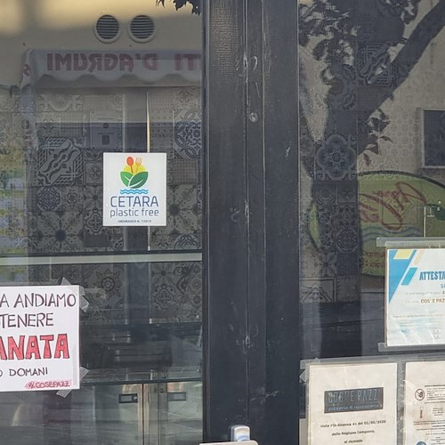 Salernitana-Udinese, febbre salvezza anche a Cetara: tifosi chiudono la pizzeria per tifare Granata 
